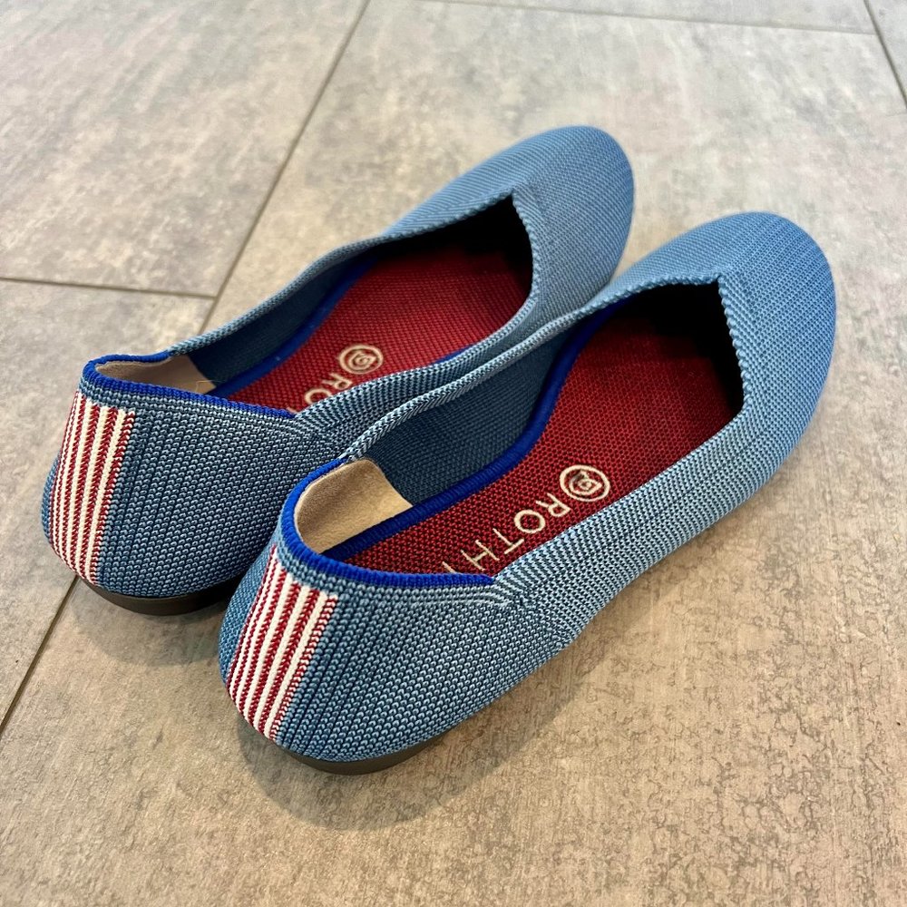 Rare/Retired - Blue Rothy's Flats with Stripe - Size 9